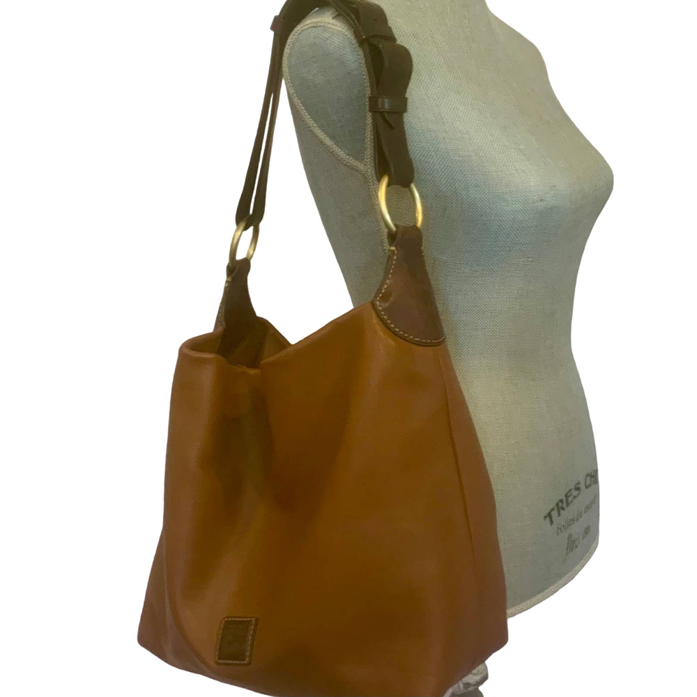 Dooney & Bourke Leather Handbag brown